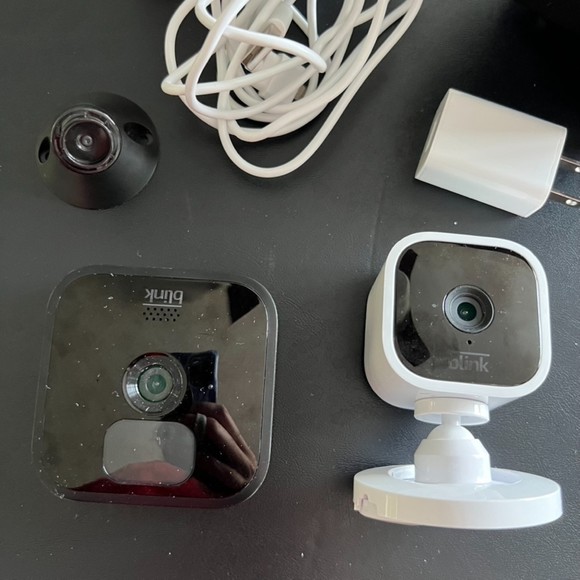 Blink mini Cameras PARTS ONLY model BCM00300U indoor / outdoor - Picture 8 of 8